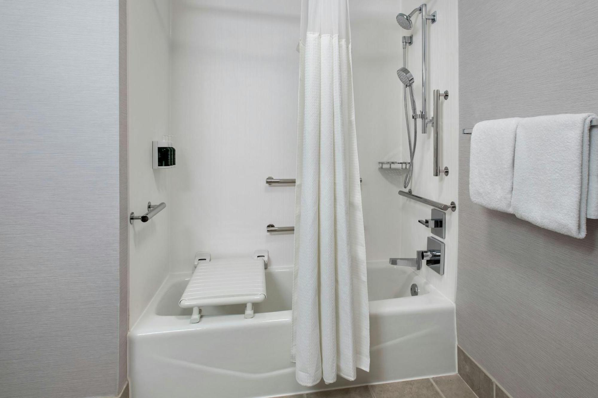 Courtyard By Marriott Annapolis Exterior foto